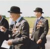 Tom Averill and Lt Col Harding Roberts at De Panne.jpg