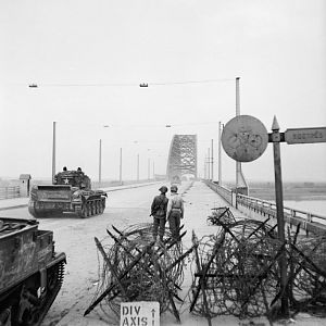 Cromwell tanks, 2nd Welsh Guards, Nijmegen bridge, 21 September 1944; IWM B 10172