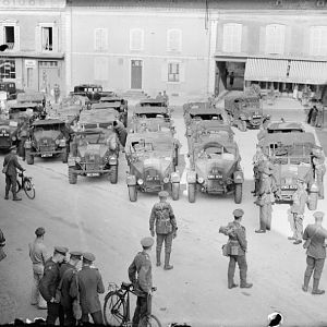 2nd Battalion Coldstream Guards M.T. outside Battalion HQ at Conlie, 22 September 1939; IWM O 46