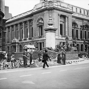 Grenadier Guards, corner of Horse Guards Road, Great George Street and Birdcage Walk, London, May 1940; IWM H 1588