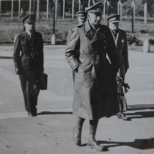 A-B Who's Who of senior German Army officers (Birley's Bible)