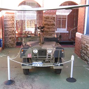 Landrover Recoilless Rifle Carrier [5]