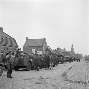 Irish Guards Group, Guards Armoured Division, Aalst, 18 Sept 44