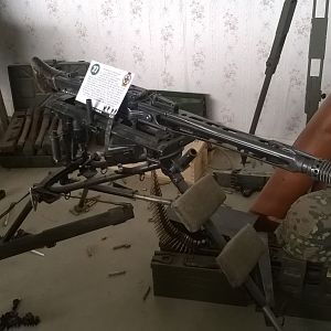 MG42