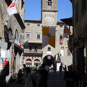 Cortona Piazza Del Comune (della Repubblica)