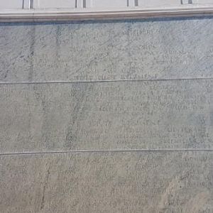 1095