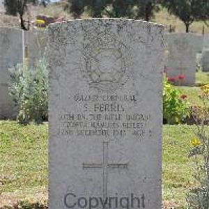 Sidney Ferris Grave