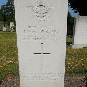 I.W.Sutherland  RAF  BoB (1).JPG