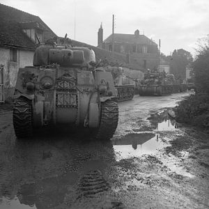 Sherman tanks of Guards Armoured Division, Les Thilliers-en-Vexin, 31 August 1944.; IWM BU 288