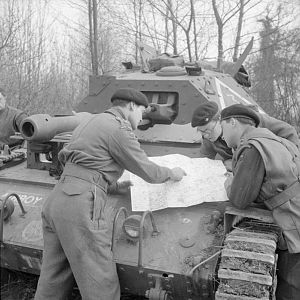 Guards Armoured Division Officers, Crusader III during Exercise 'Spartan', 6 March 1943.; IWM H 27808