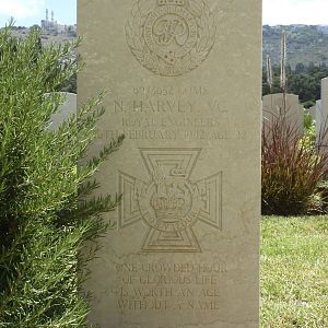 HARVEY VC grave